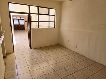 CASA DE UNA PLANTA EN RENTA SLP.