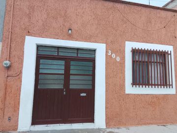 CASA DE UNA PLANTA EN RENTA SLP.