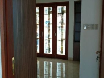 Rumah Mewah Dilengkapi Private Pool Lokasi Prime Di Pondok Indah