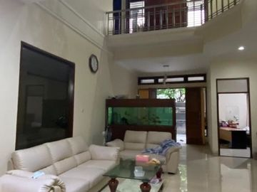 Rumah Sutorejo Tengah, Siap Huni, Strategis