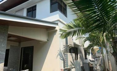 FOR SALE: 5 BR House and lot Teoville, Paranaque