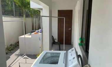 FOR SALE: 5 BR House and lot Teoville, Paranaque