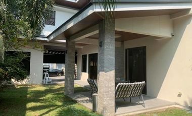 FOR SALE: 5 BR House and lot Teoville, Paranaque