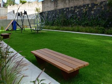 Condominio con piscina, jacuzzi, spa, jardin para perros, en venta Interlomas.