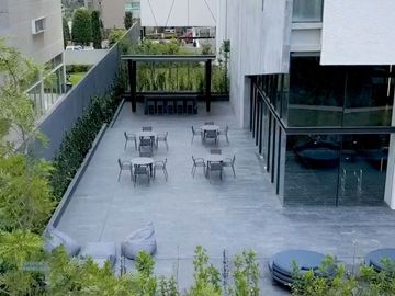 Condominio con piscina, jacuzzi, spa, jardin para perros, en venta Interlomas.