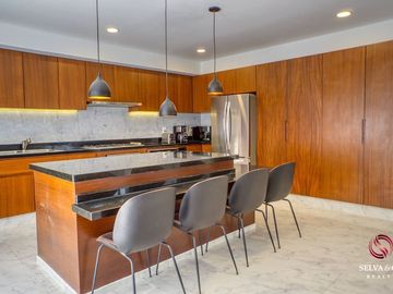 Villa con alberca, doble altura, vistas verdes venta Senderos de Ciudad Mayakoba