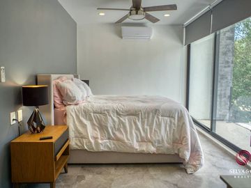 Villa con alberca, doble altura, vistas verdes venta Senderos de Ciudad Mayakoba