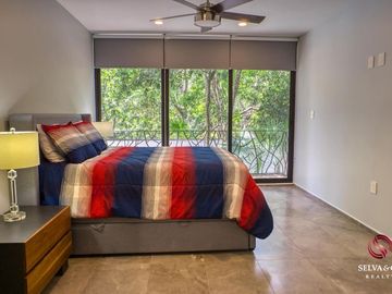 Villa con alberca, doble altura, vistas verdes venta Senderos de Ciudad Mayakoba