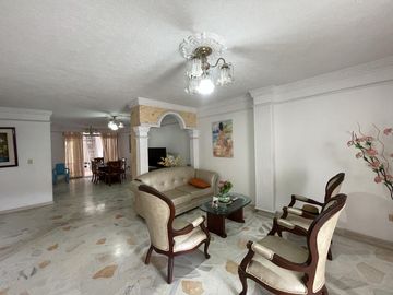 casa en venta en castellana. Cod V5271