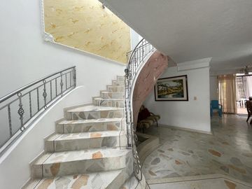 casa en venta en castellana. Cod V5271