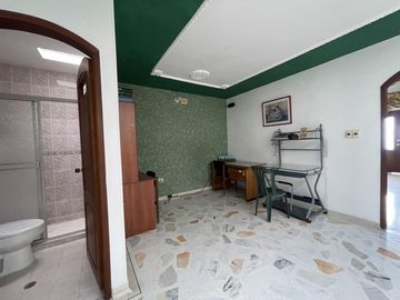 casa en venta en castellana. Cod V5271