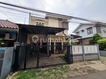 Rumah Luas & Strategis di Kukusan Depok Akses Mudah ke Tol