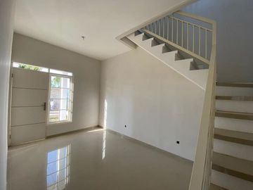rumah konsep villa kab malang