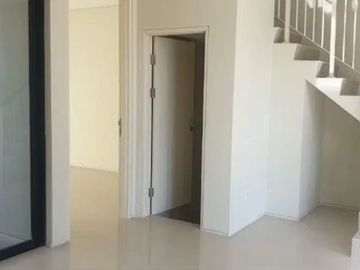 Di Jual Rumah di Northwest Hill Citraland Termurah