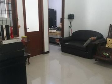 Rumah Di Margonda, 2Lt, SHM, dlm Prmhn Elit Pesona Khayangan