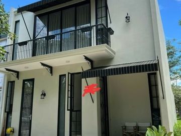 DIJUAL RUMAH CANTIK FULL FURNISHED DI CLUSTER ALBERRA FORESTA BSD