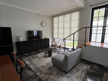 DIJUAL RUMAH CANTIK FULL FURNISHED DI CLUSTER ALBERRA FORESTA BSD