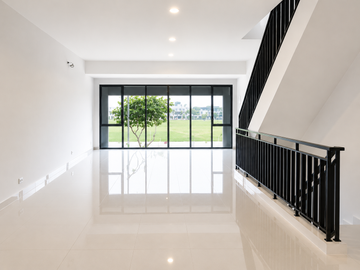 Ruko Baru 3 Lantai di Hampton Avenue Studio Loft - Gading Serpong