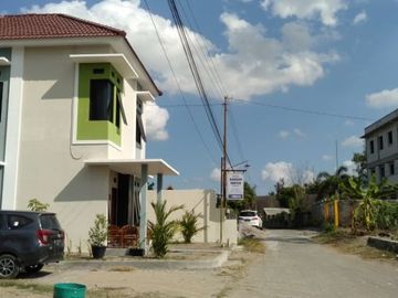 Rumah Cantik, STRATEGIS Bisa Cicil Lokasi Nyaman