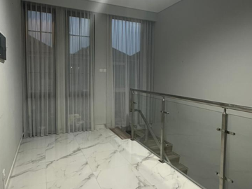 Rumah Pakuwon City Aruba Villa grand Island