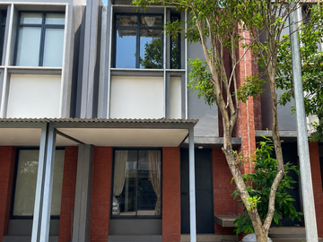 Rumah Full Furnished Siap Huni, Freja House BSD
