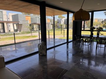 VENTA DE CASA EN VIÑEDOS DEL POLO, EL MARQUES.