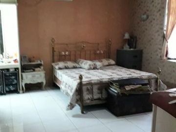 Rumah Di Cilandak, 2Lt, Paviliun, Hal. Luas, di Jl. Intan