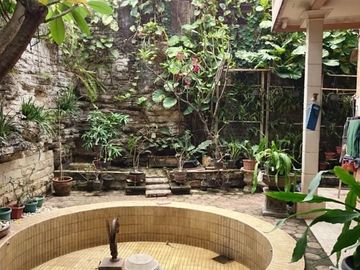 Rumah Di Cilandak, 2Lt, Paviliun, Hal. Luas, di Jl. Intan