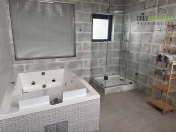 Casa en venta de 4 dorm. en Ancud