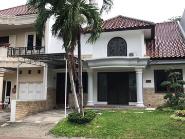 Disewakan Rumah Minimalis Citraland Surabaya Barat @Royal Park, Harga Ciamik