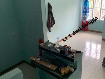 Rumah 3 Lantai Terawat Apik Siap Huni di Cihanjuang Parongpong Bandung Barat