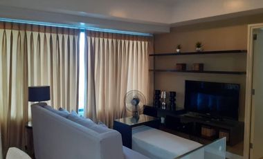 Condominium for Sale: 1BR Flat Condo for Sale in One Rockwell West Tower Rockwell Center Makati