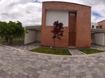 Venta casa Tumbaco