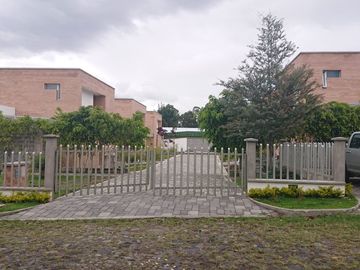 Venta casa Tumbaco