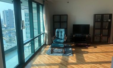 2BR Condo For Rent/Lease 2 Bedrooms in Amorsolo Tower Rockwell Makati City