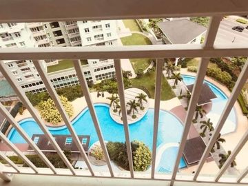 FOR SALE: Two Serendra Red Oak Tower