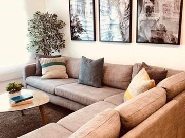 FOR SALE: Two Serendra Red Oak Tower