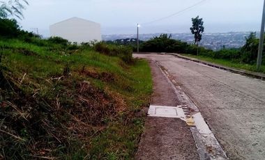 154 SQM ELEVATED FLAT Terrain with Great Overlooking Sea View Lot for Sale in Bulacao Talisay Cebu