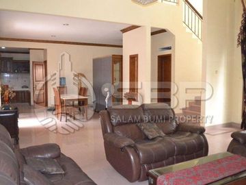 Rumah MEwah Megah perum jl palagan km 7,5 dkt UGM,Monjali