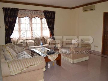 Rumah MEwah Megah perum jl palagan km 7,5 dkt UGM,Monjali