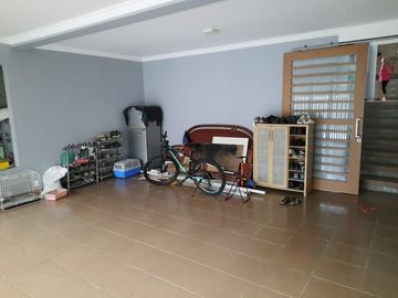 Rumah 2 Lantai, SHM, Asri dan Nyaman di Bukit Cinere Indah