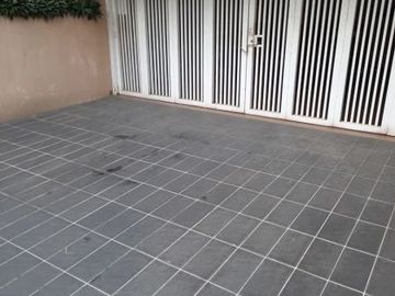 Rumah 2 Lantai, SHM, Asri dan Nyaman di Bukit Cinere Indah