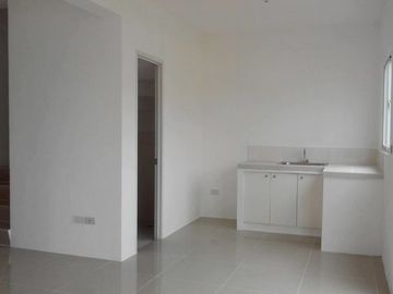 House and lot for sale in Cavite, Chessa Single near Manila