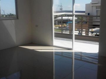 House and lot for sale in Cavite, Chessa Single near Manila