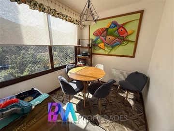 Casa en venta de 4 dorm. en Lo Barnechea