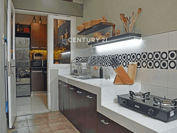 Rumah Furnished Siap Huni Di Kota Baru Parahyangan Bandung