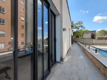 apartaestudio en arriendo en cristales. Cod A127552