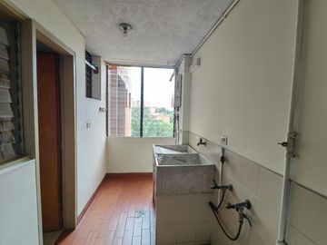 apartamento en venta en el ingenio. Cod V68