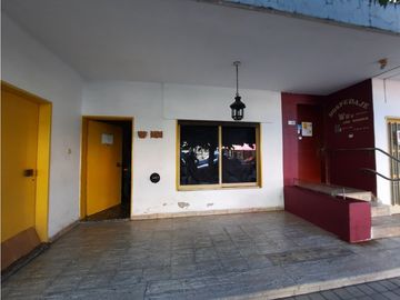 VENTA-CASA 3 DORM-2 BAÑOS+LOCAL COMERCIAL-JESÚS MARA