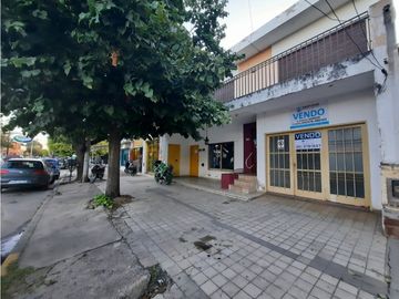 VENTA-CASA 3 DORM-2 BAÑOS+LOCAL COMERCIAL-JESÚS MARA
